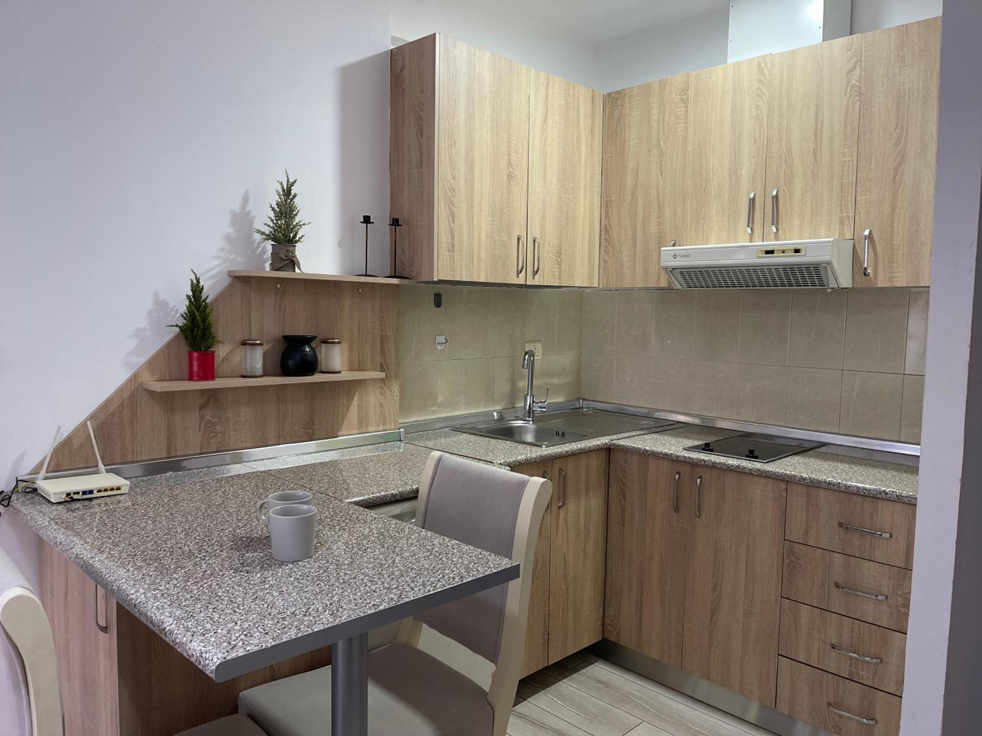 Downtown Modern Studio Apartment Tirana Exterior photo